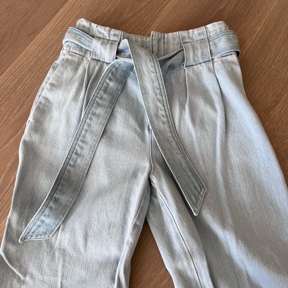 Banana Rebublic high waisted belt denim - Picture 3 of 6